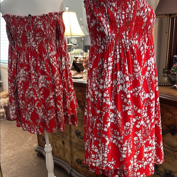 Vici Red and White Off-the-Shoulder Mini Sundress - Picture 6 of 14